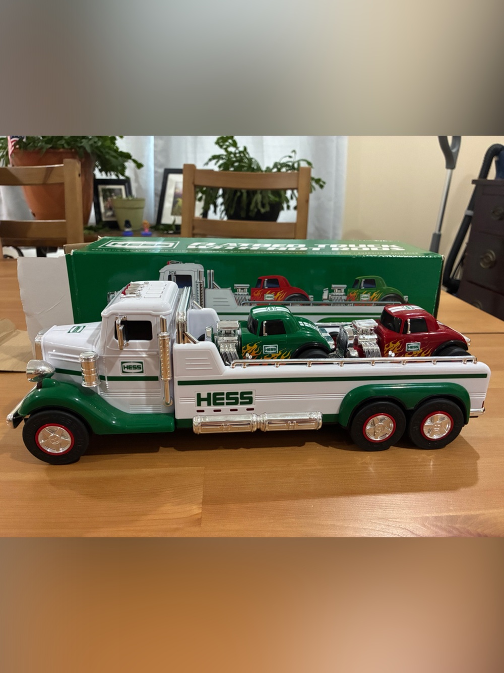 Hess Kids Toy Truck and Car Set - Green & White